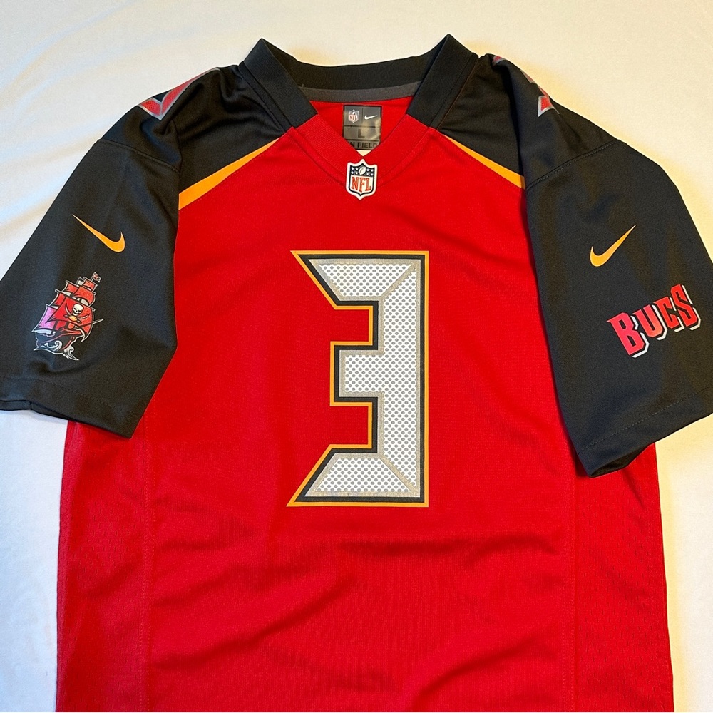 Tampa Bay Buccaneers Jameis Winston Jersey | Nike | Youth L (14/16)